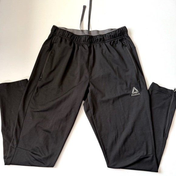 Reebok Black Performance Track Pants Joggers Men’s Size Medium - Picture 1 of 6
